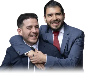 Ade Alvarado y Uri Alvarado